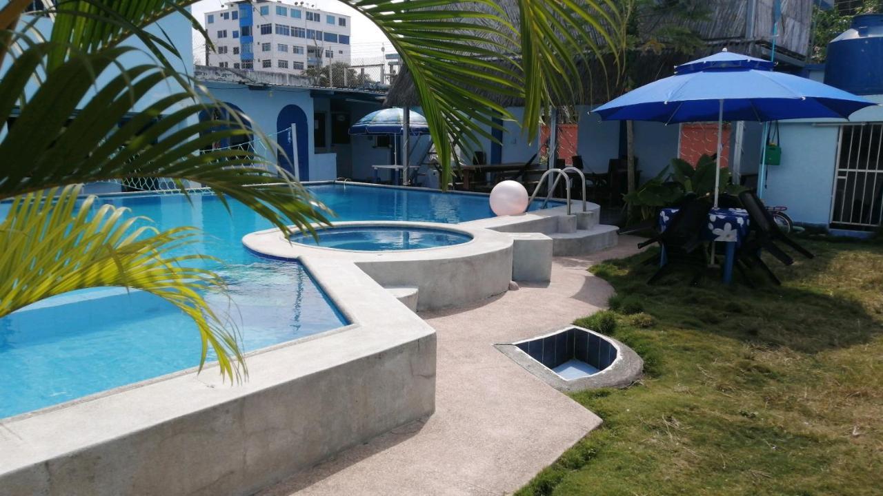 Hostal Aruba Atacames Esterno foto