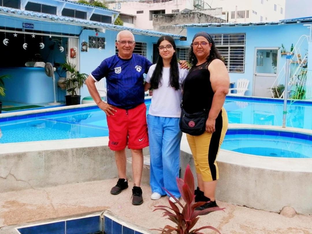 Hostal Aruba Atacames Esterno foto