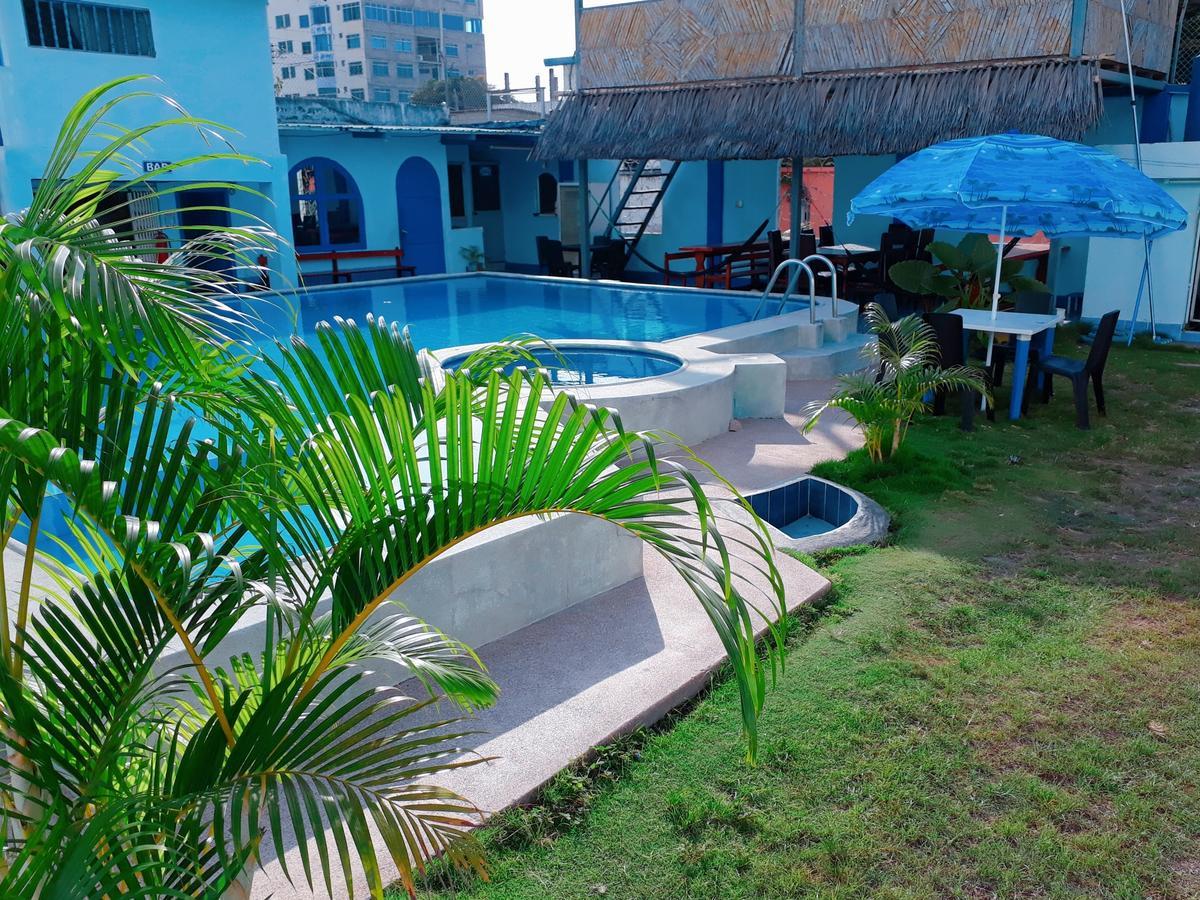 Hostal Aruba Atacames Esterno foto